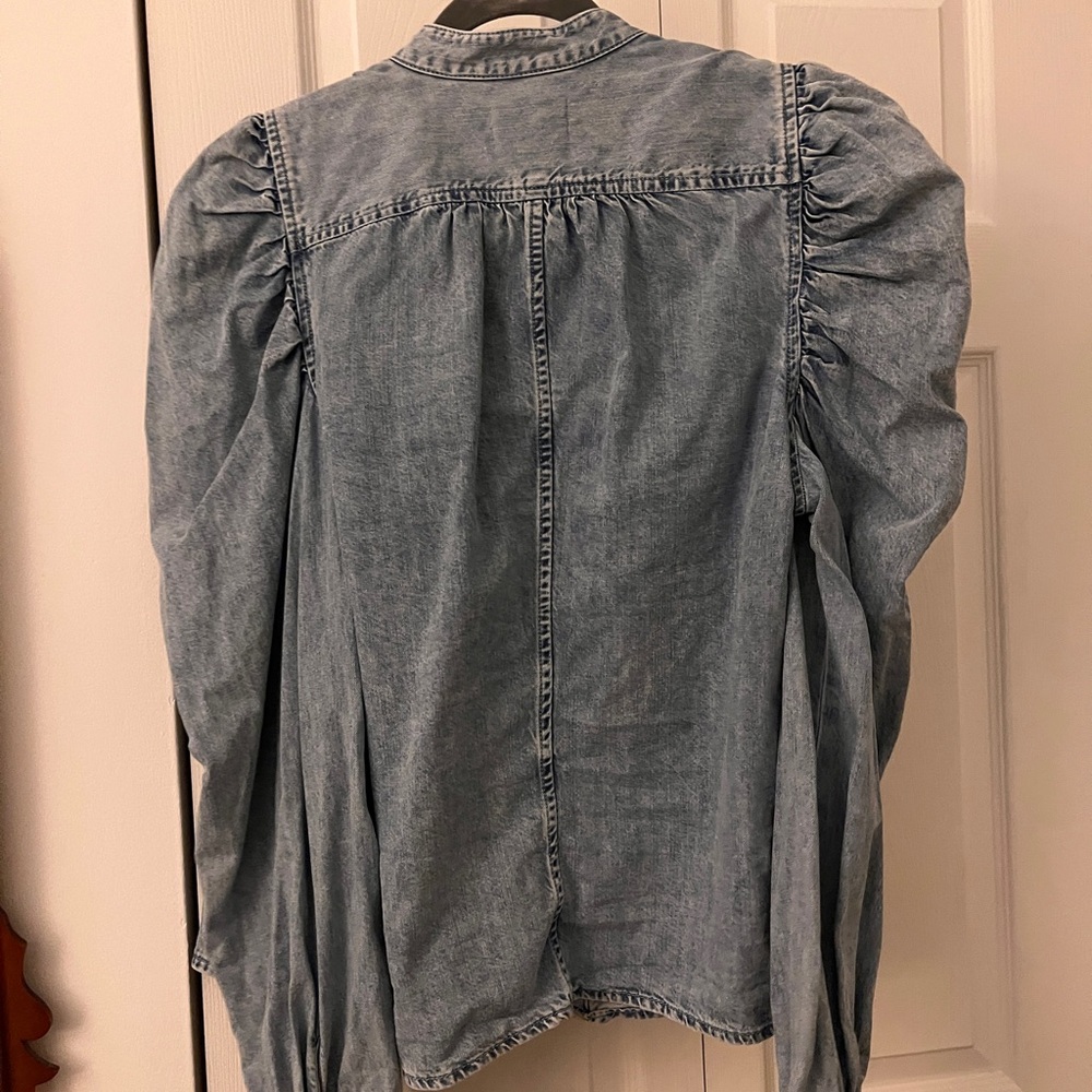 Frame Denim Button-Up Shirt with Puffed Sleeves - Picture 4 of 7
